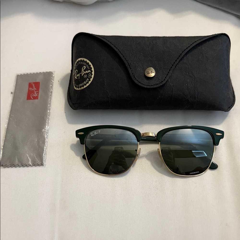 Ray-Ban Clubmaster Chromance Green and Gold Sunglasses with Black Case POLARIZED